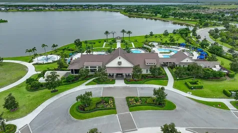 601 Hookline Circle Loxahatchee FL 33470