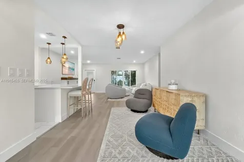 801 NE 19th Terrace Fort Lauderdale FL 33304