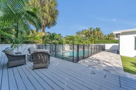 801 NE 19th Terrace Fort Lauderdale FL 33304