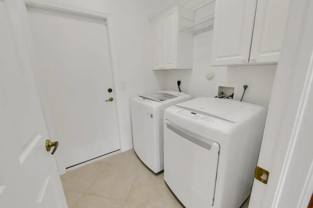 1935 Primrose Lane Wellington FL 33414