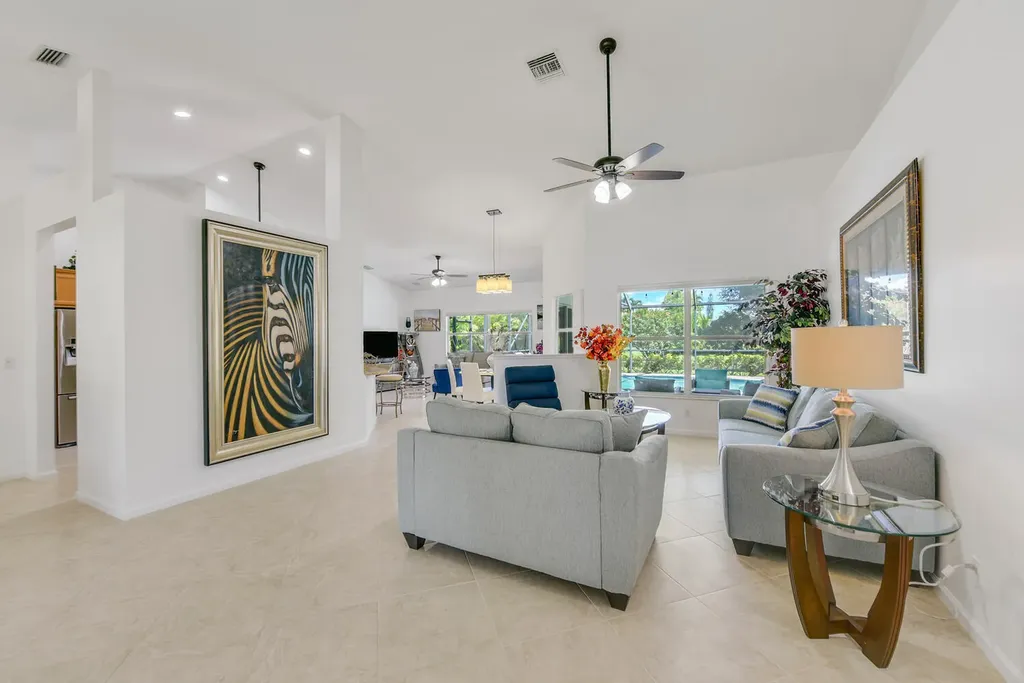 1935 Primrose Lane Wellington FL 33414