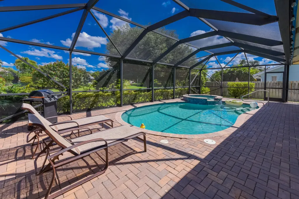 1935 Primrose Lane Wellington FL 33414