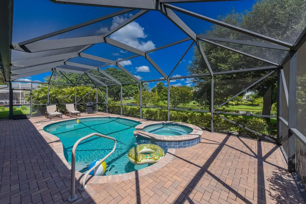 1935 Primrose Lane Wellington FL 33414