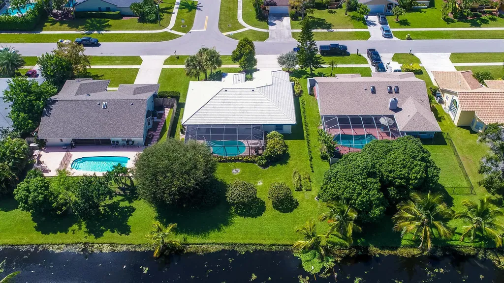 1935 Primrose Lane Wellington FL 33414
