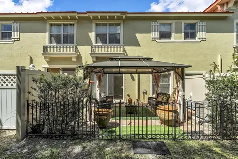 228 Lake Monterey Circle Boynton Beach FL 33426