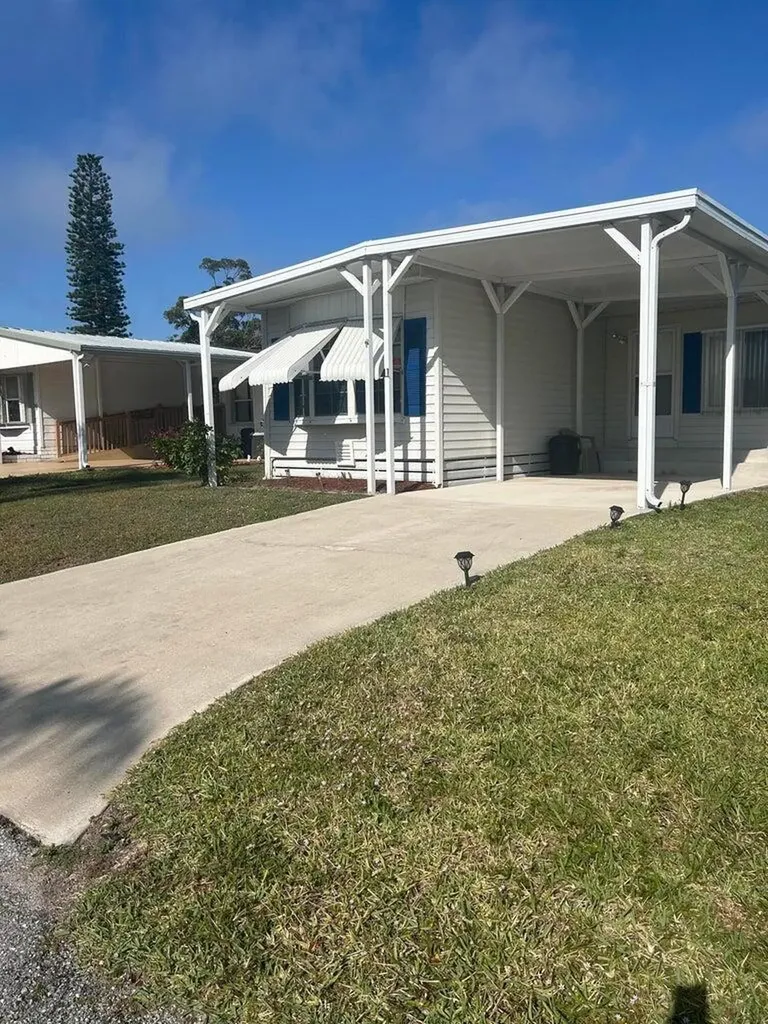 11 Del Sol Port St Lucie FL 34952