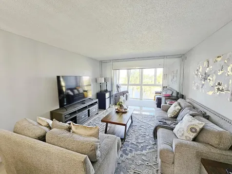 7807 Golf Circle Margate FL 33063