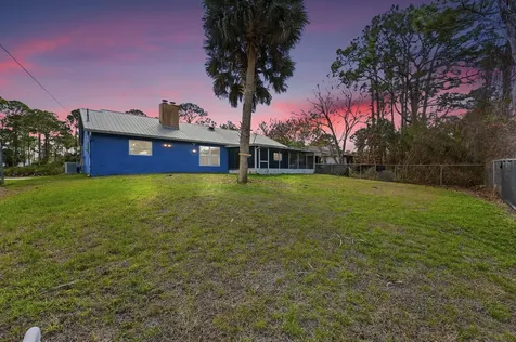 830 Garvey Road SW Palm Bay FL 32908