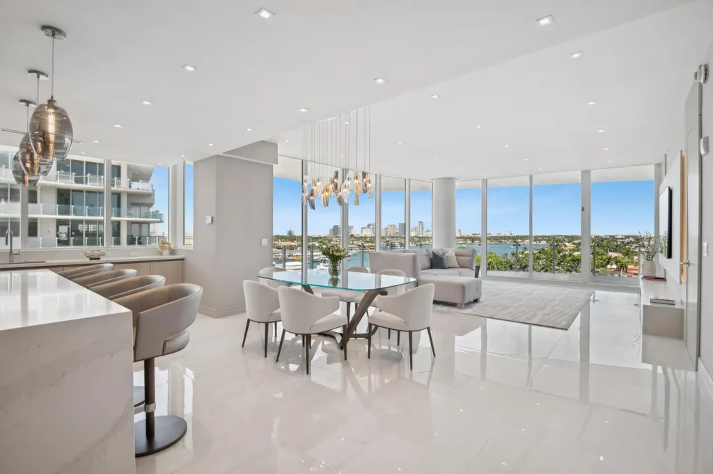 2241 SE 17th Street Fort Lauderdale FL 33316