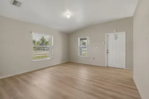 20402 SW 119th Avenue Miami FL 33177