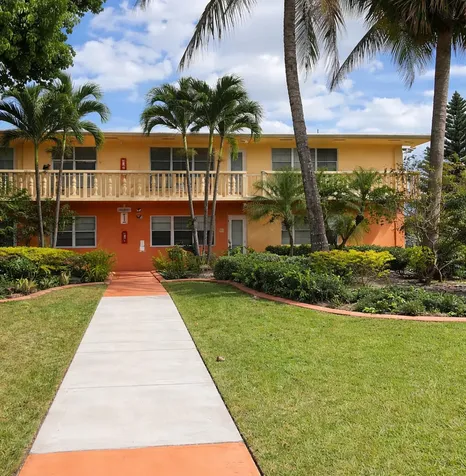 210 Salisbury I West Palm Beach FL 33417