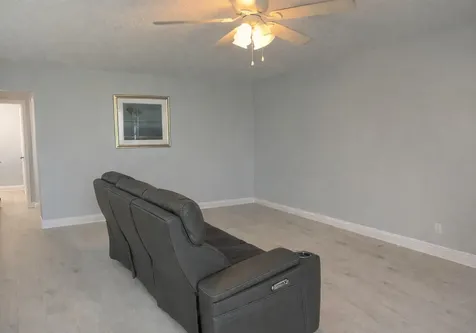 210 Salisbury I West Palm Beach FL 33417