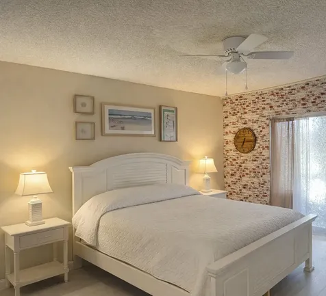 210 Salisbury I West Palm Beach FL 33417