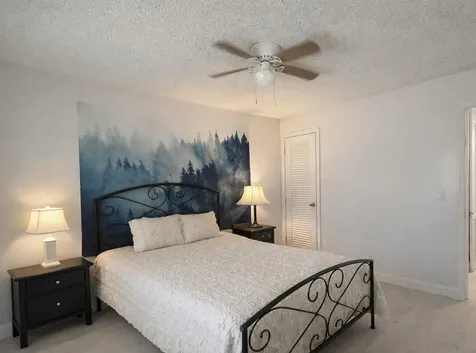 210 Salisbury I West Palm Beach FL 33417