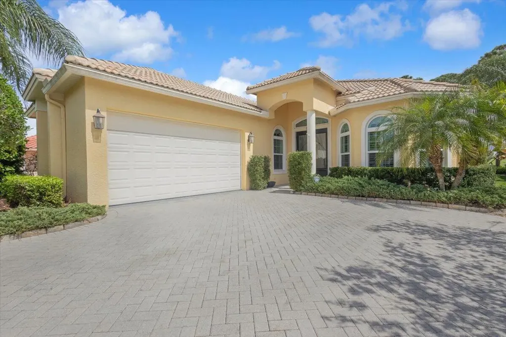 8332 Belfry Place Port St Lucie FL 34986