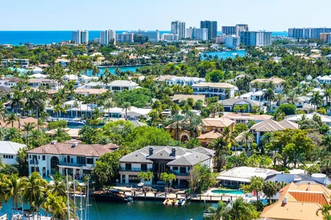 2325 NE 27th Street Lighthouse Point FL 33064