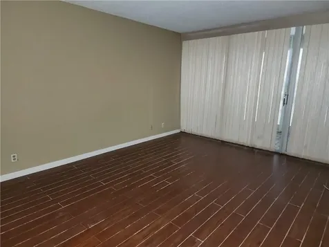 7001 Environ Boulevard Lauderhill FL 33319