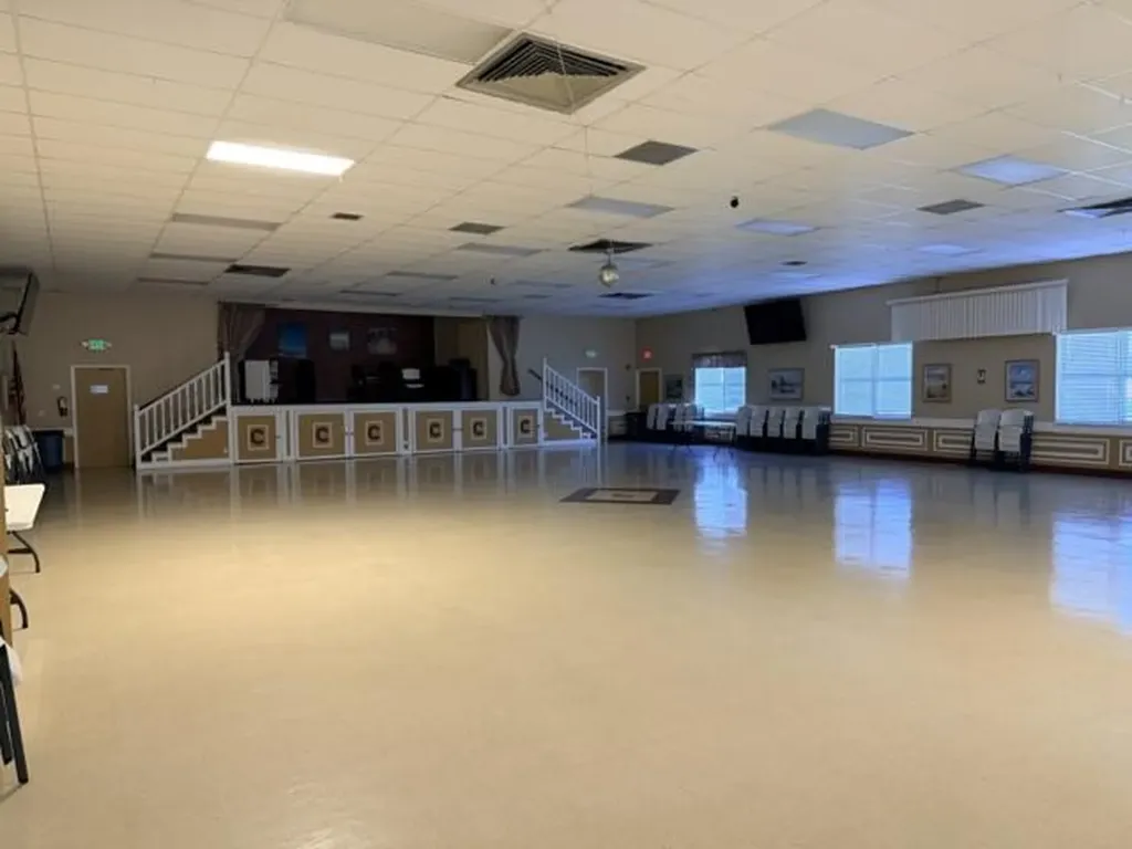 2804 E Crosley Drive E West Palm Beach FL 33415