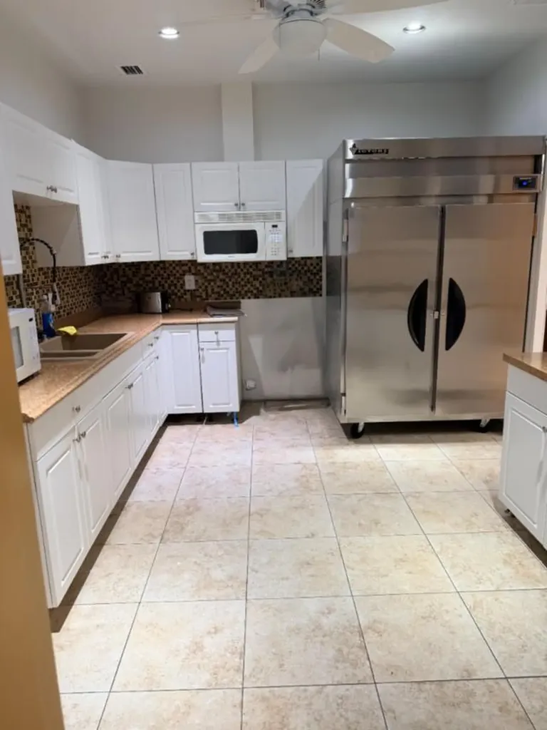 2804 E Crosley Drive E West Palm Beach FL 33415
