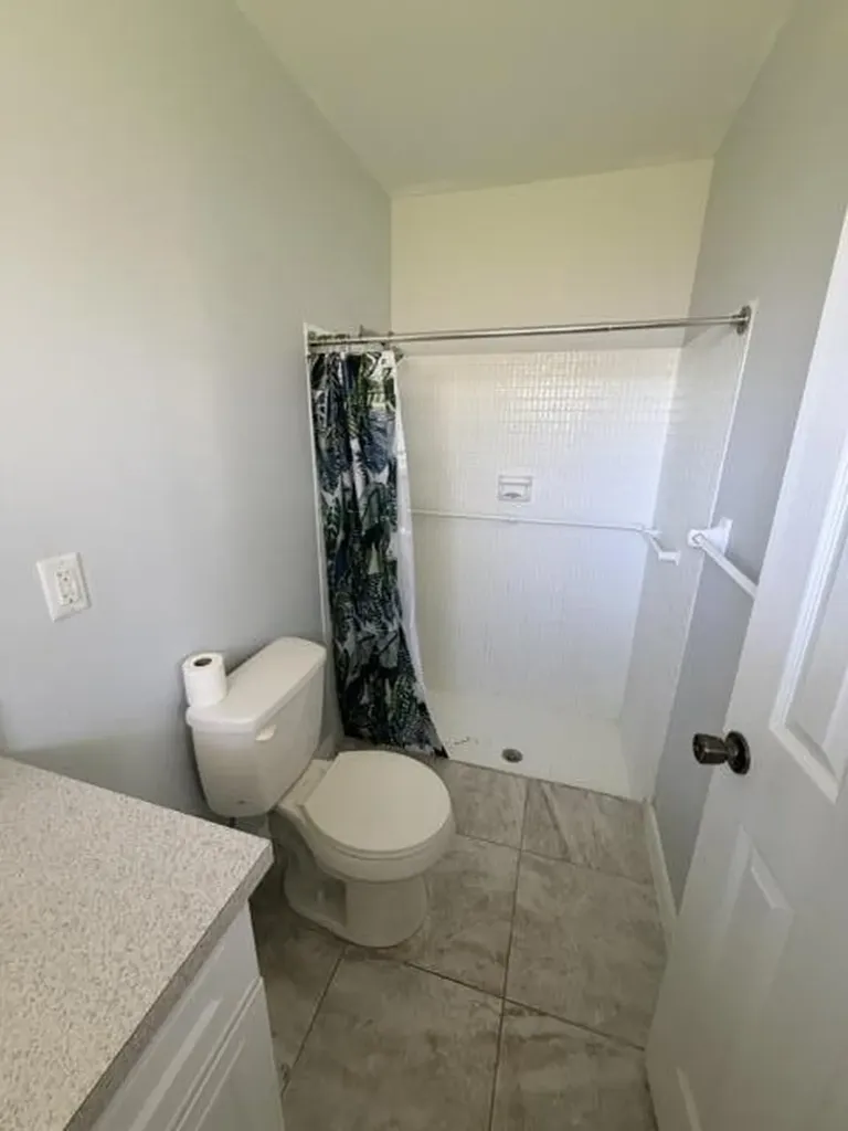 2804 E Crosley Drive E West Palm Beach FL 33415