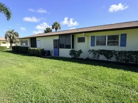 2804 E Crosley Drive E West Palm Beach FL 33415