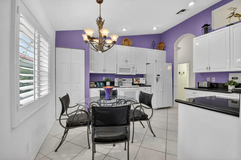7170 Haviland Circle Boynton Beach FL 33437