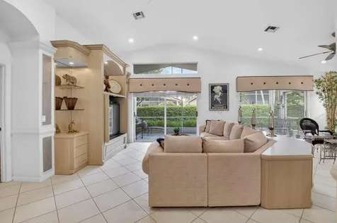 7170 Haviland Circle Boynton Beach FL 33437