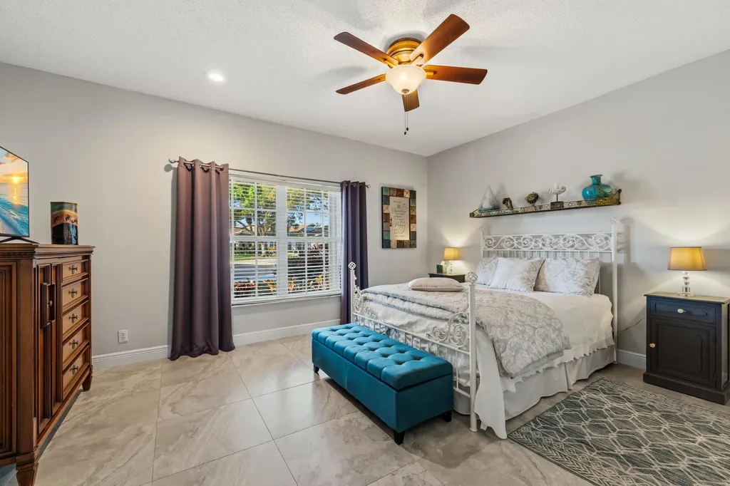 7408 Rockbridge Circle Lake Worth FL 33467