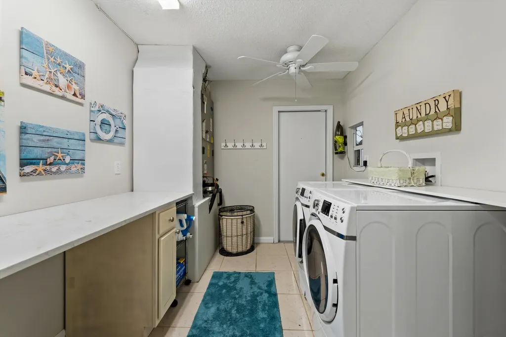 7408 Rockbridge Circle Lake Worth FL 33467