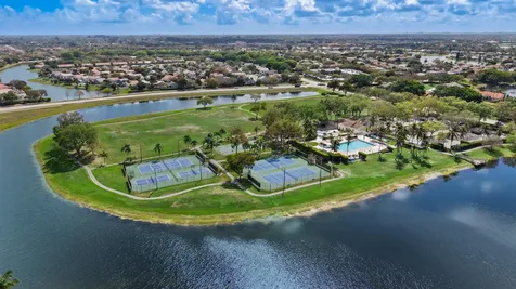 7408 Rockbridge Circle Lake Worth FL 33467