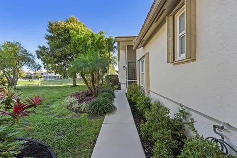7408 Rockbridge Circle Lake Worth FL 33467