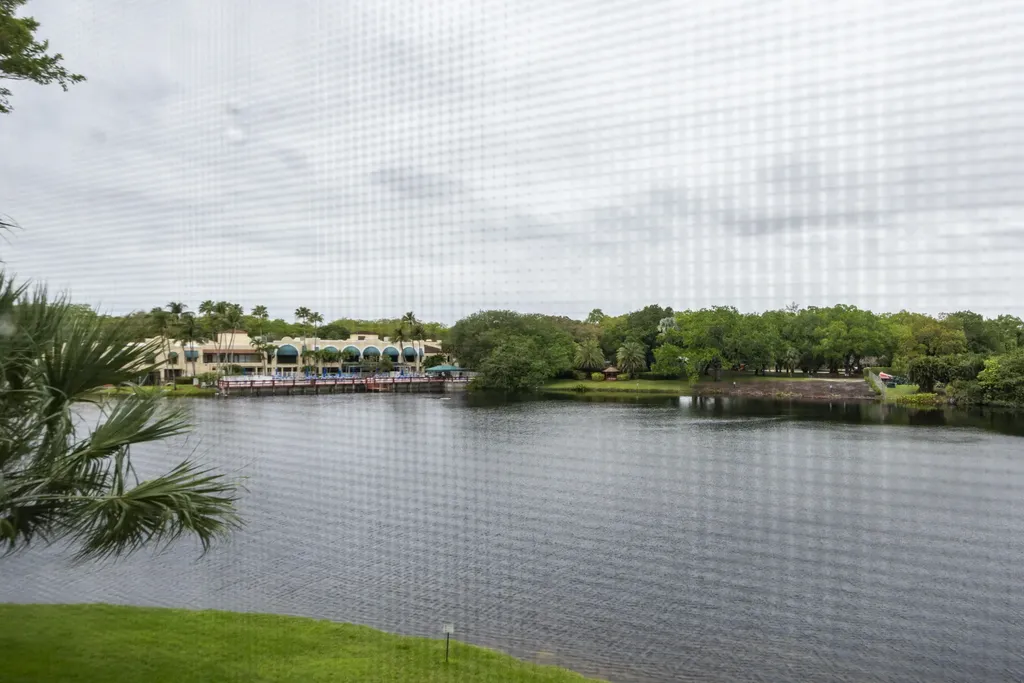 9450 Poinciana Place Davie FL 33324