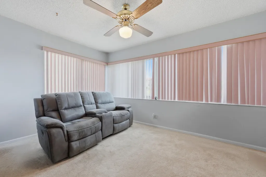 9861 Sunrise Lakes Boulevard Sunrise FL 33322
