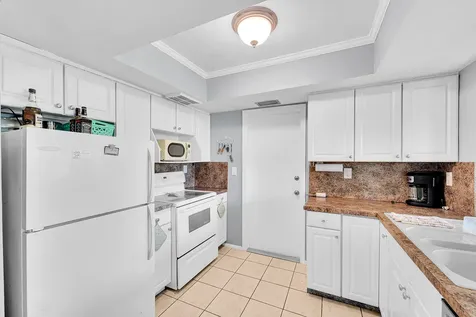 4631 NW 45th Court Tamarac FL 33319