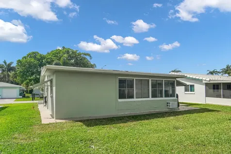 4631 NW 45th Court Tamarac FL 33319