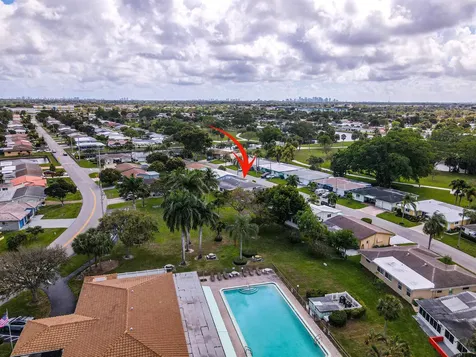 4631 NW 45th Court Tamarac FL 33319