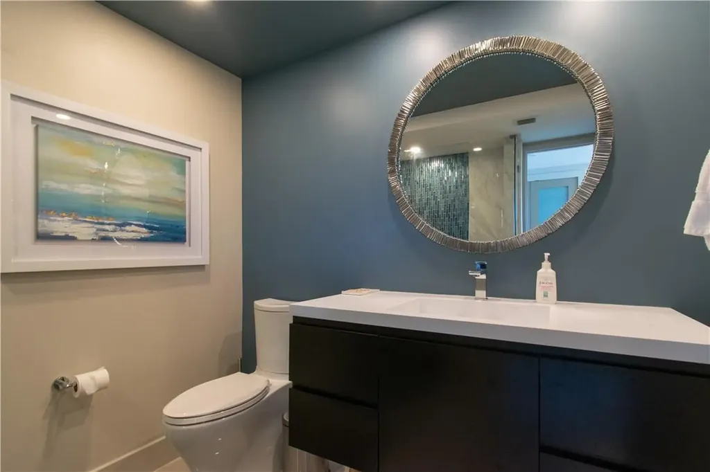 1151 N Fort Lauderdale Beach Boulevard Fort Lauderdale FL 33304
