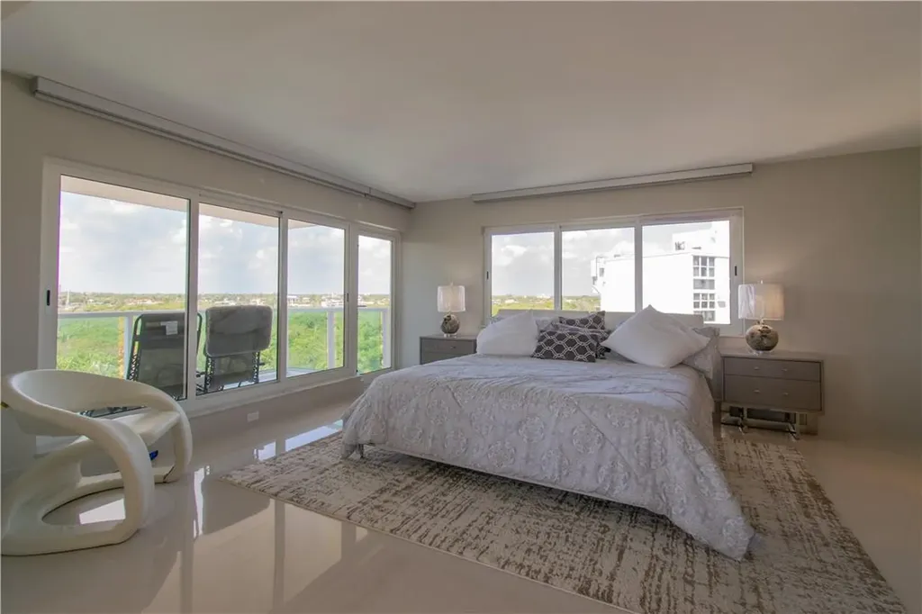 1151 N Fort Lauderdale Beach Boulevard Fort Lauderdale FL 33304