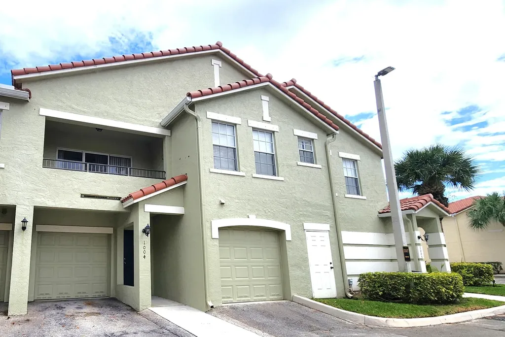 1004 Belmont Place Boynton Beach FL 33436