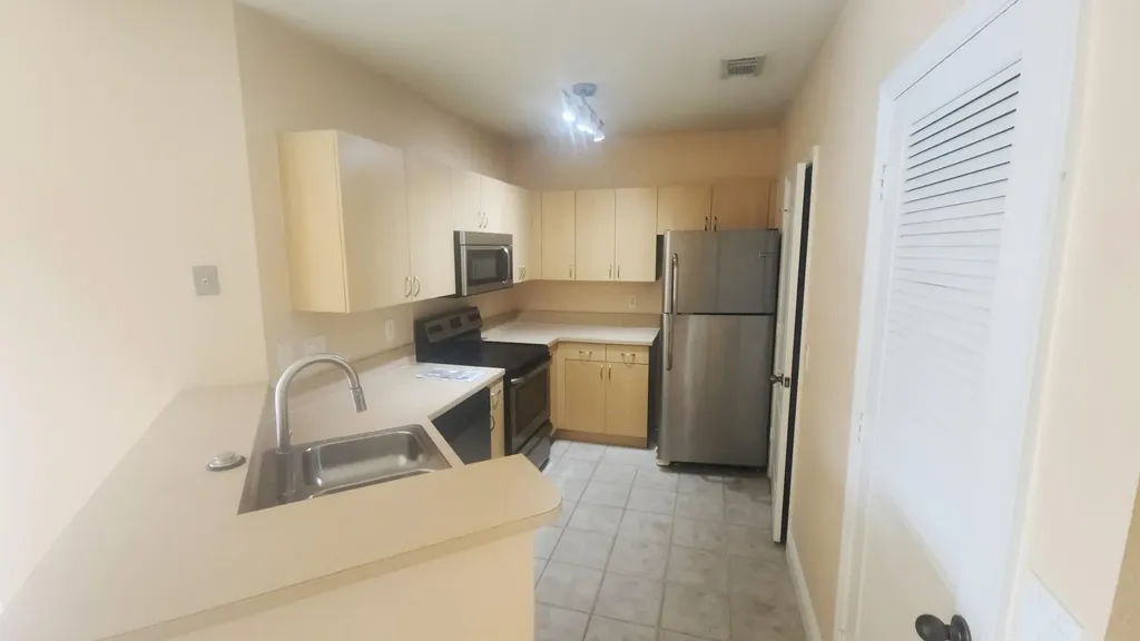 1004 Belmont Place Boynton Beach FL 33436