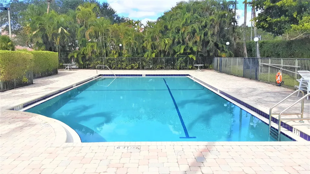 1004 Belmont Place Boynton Beach FL 33436