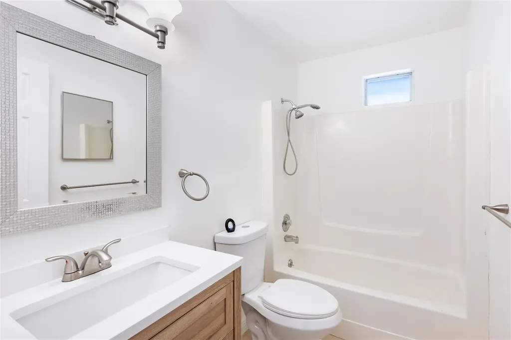 10693 N Military Trail Palm Beach Gardens FL 33410