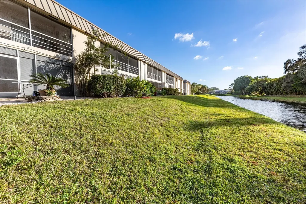 10693 N Military Trail Palm Beach Gardens FL 33410