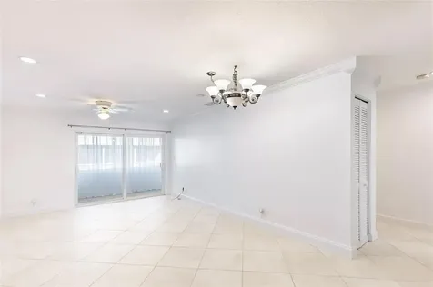 10693 N Military Trail Palm Beach Gardens FL 33410