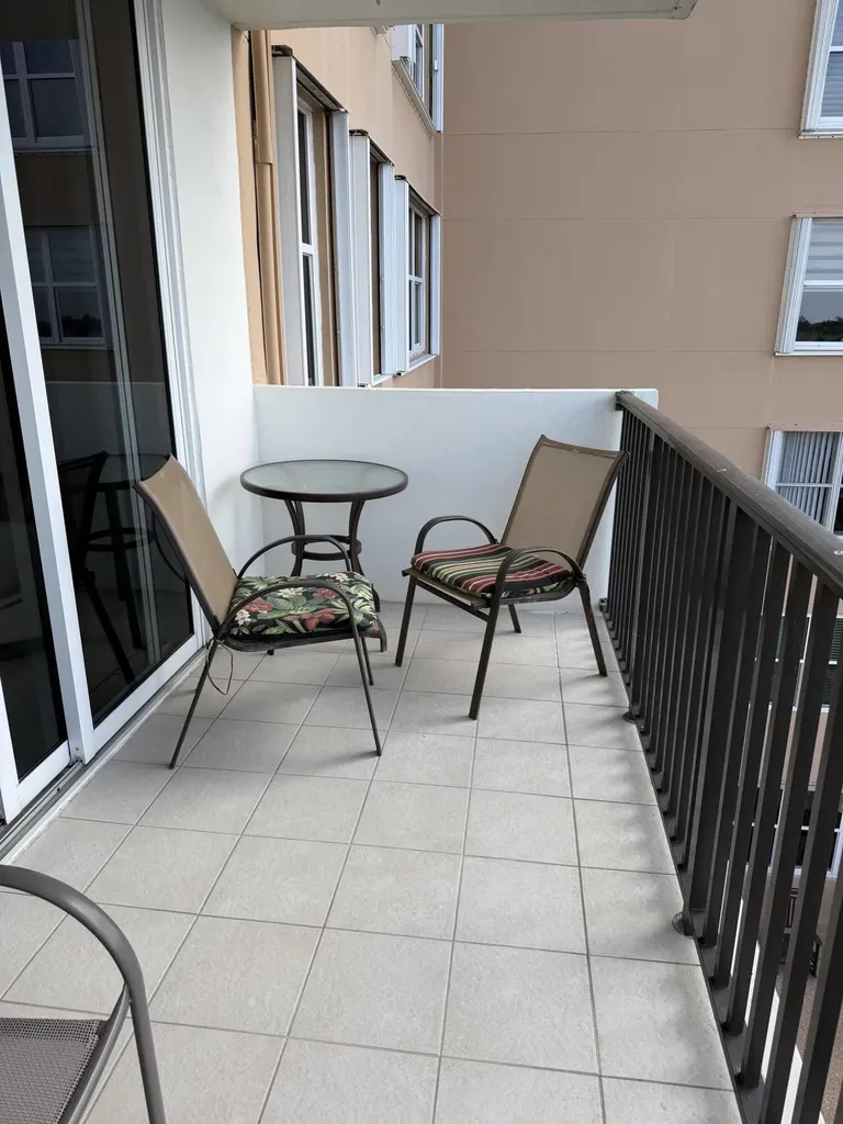 1150 Hillsboro Mile Hillsboro Beach FL 33062