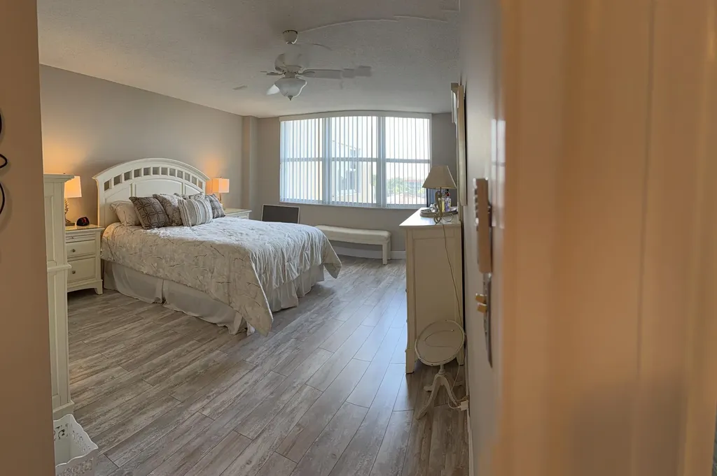 1150 Hillsboro Mile Hillsboro Beach FL 33062
