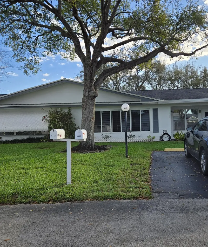 8423 NW 12th Street Plantation FL 33322