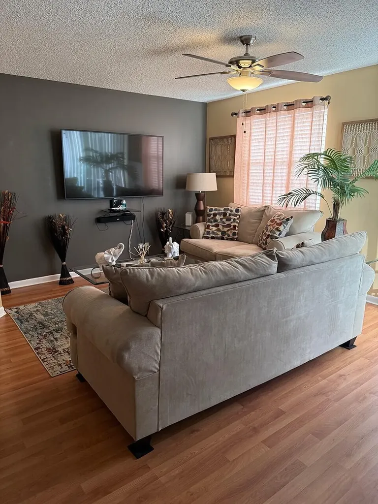 10451 W Broward Boulevard Plantation FL 33324