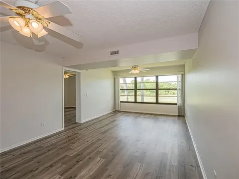 28 Plantation Drive Vero Beach FL 32966