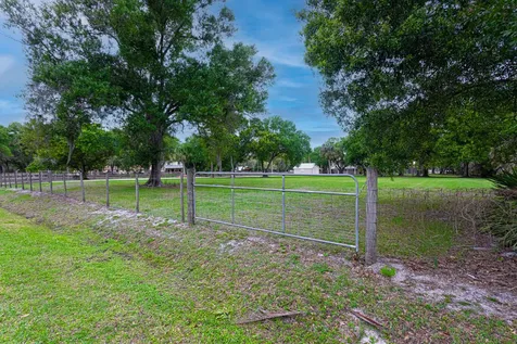 17280 Hammock Lane Port St Lucie FL 34987